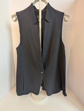 Club‎ Monaco - Sleeveless Black Tailored Vest